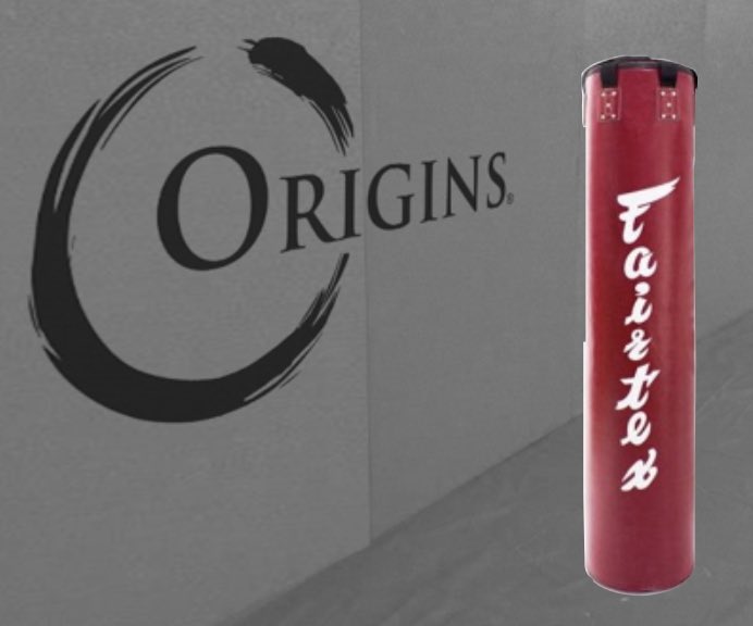 originsldn's tweet photo. A stylish colour combo - Grey and Red ⚪️🔴

#martialarts #matting #boxingbags #colourscheme #greyandred #fairtex #muaythaiboxing #watford #gym #originsfitnesshub #origins https://t.co/txJSYJRRG3