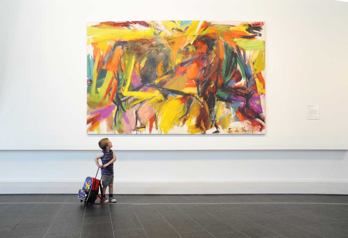 Elaine de Kooning (EEUU. 1918-1989)Pintora y crítica en Artnews, aprendió desde muy joven yendo a museos de la mano de su madre. Pintora de trazo fuerte y color vivo, comenzó con retratos y paisajes para -sin embargo- dedicar mucho recorrido a la abstracción.