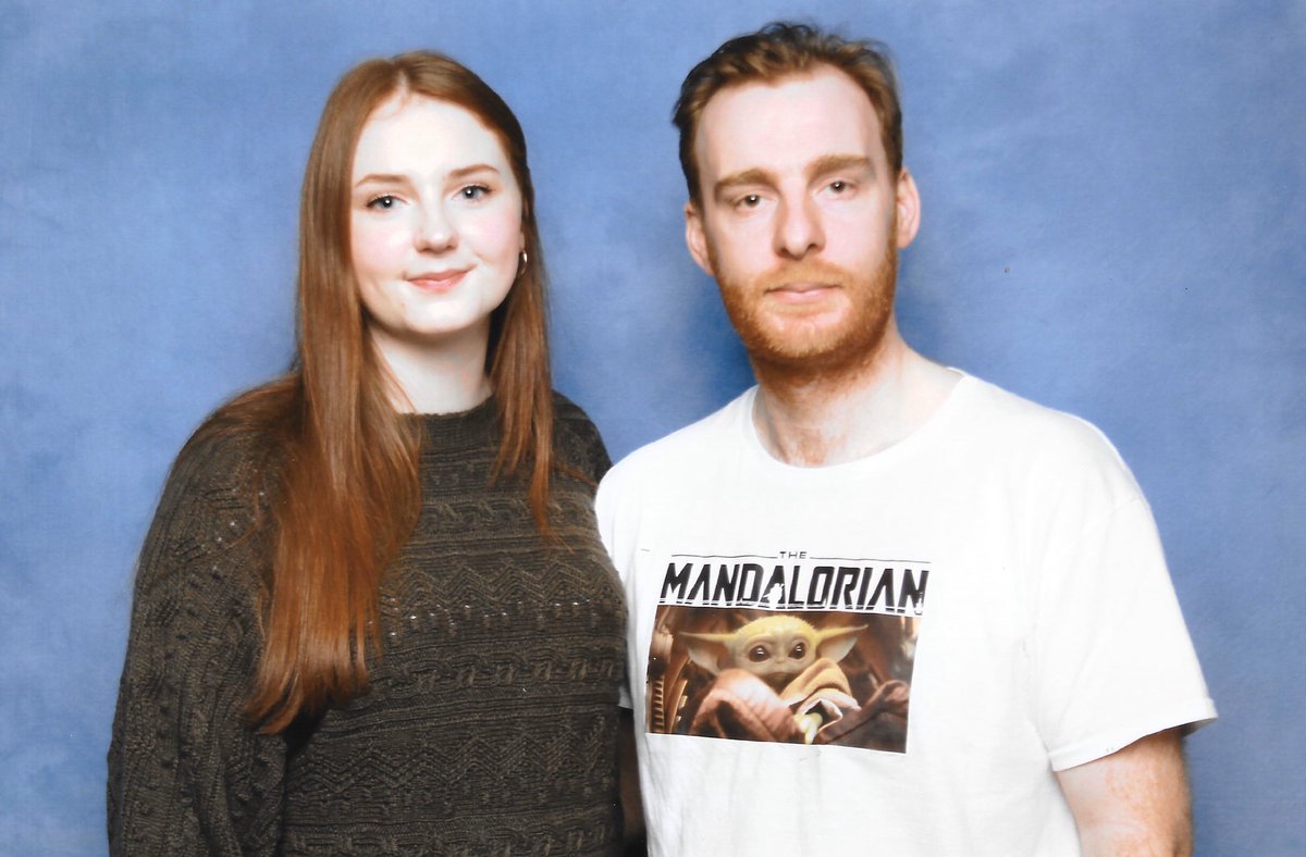 Second day of London Film and comic Con and finally got to meet The girl who waited Young Amy Pond actress Caitlin Blackwood #doctorwho #lfccspring #thegirlwhowaited #youngamypond #caitlinblackwood