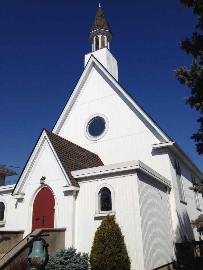PointEdward's tweet photo. “We pray for those who go down to the sea in ships.”
The Annual Mariners’ Service at the historic St Paul’s Anglican Church #PointEdward
Guest speaker :- Joseph C. Ruch of Michigan. 
#slont @PointSARRescue @CoastGuardCAN
https://t.co/D2t8ESAgTP https://t.co/hw4M8L7wWo