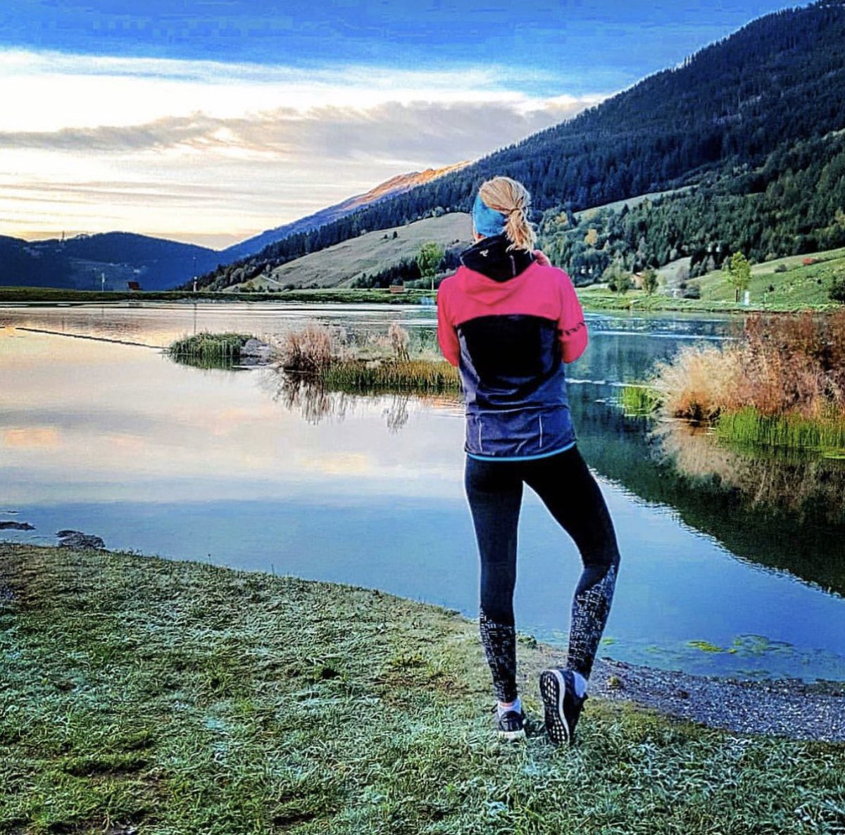 simplyrunningtw's tweet photo. Silence is never empty - it's full of answers โ
Credit: perrine_run4fun
#simplyrunningtheworld #runningcommunity https://t.co/nGMkFzMmb6