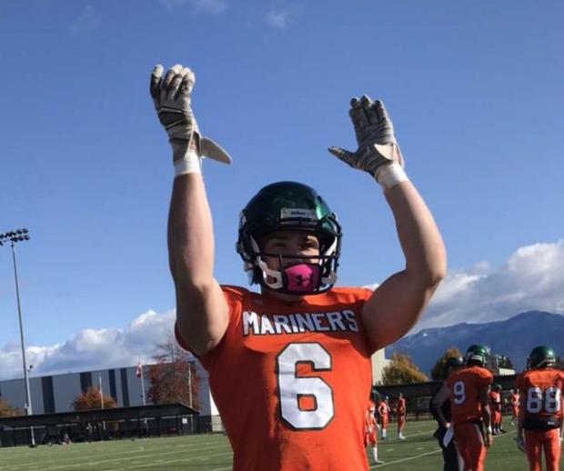 👤<a href="/realmichaelfi/">Michael</a> 
🏈ATH
📏5'10/190
🎓2021
📼canadafootballchat.com/michael-ficken/
#CFCprospectvideos