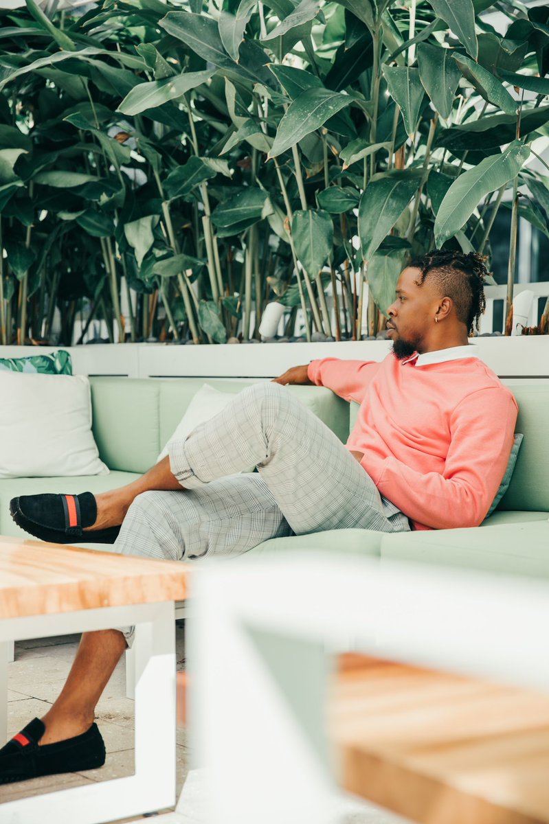 SYLECTED's tweet image. From this point forward I am making a stand to be an example of what pouring out your full potential looks like In The Fathers Name! #GetAtMe 
S/O @fismls On Styling This Outfit

🗣 @ShotBySpenser 
IG @ S Y L E C T E D