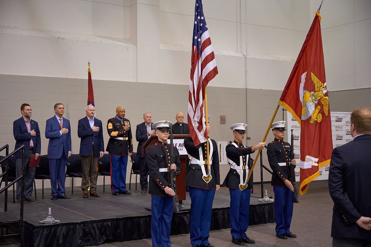 LRTrojans's tweet photo. It was our honor to recognize Sgt. Major John L. Canley at yesterday's basketball game. 

Appreciative that @AsaHutchinson, @LtGovTimGriffin and @RepFrenchHill were able to be on hand to help us honor a true American hero. 🇺🇸

#LittleRocksTeam 

📸: https://t.co/zUR4mp4HeS https://t.co/hlAWlCgvDH