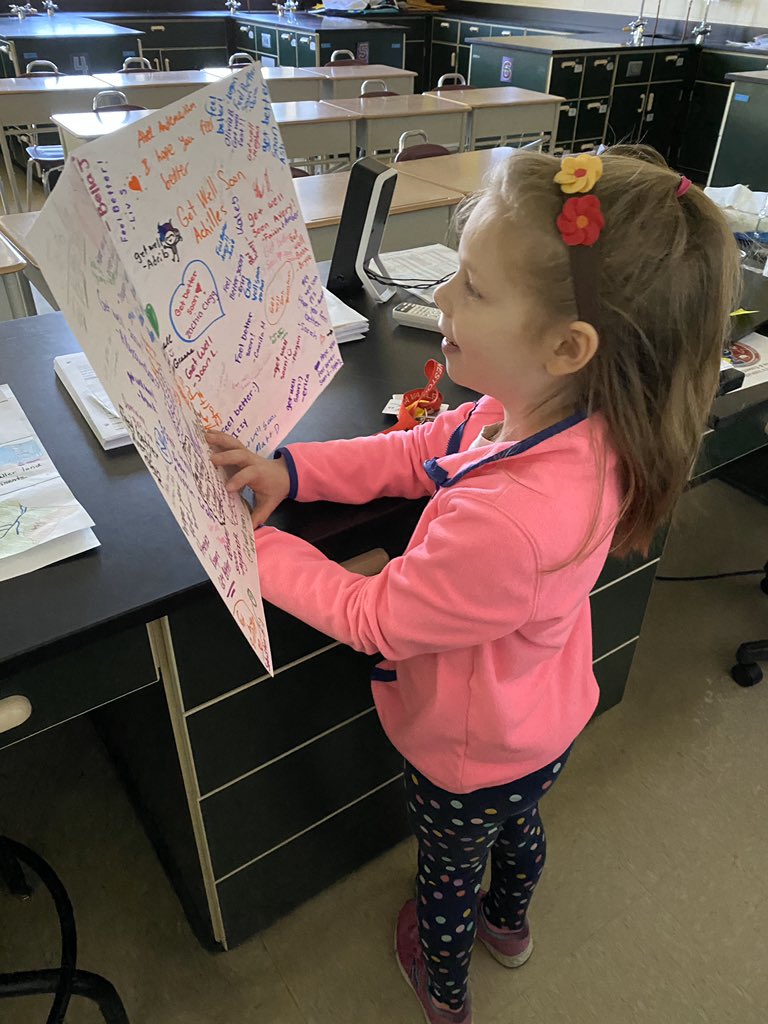 MrsGrenter's tweet image. Since I missed two days last week, I stopped into work today to do a few things, and we found this incredibly thoughtful card for my daughter, Avery, who was sick last week. #8Blue is so kind! She was so excited to read all the msgs!  Thank you! @GHMSBuckskins #actsofkindness
