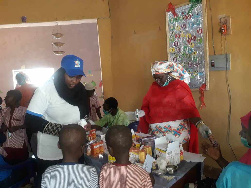 ShifaaCharity's tweet photo. 2. The initiative also wants to administer it's appreciation to the host community, the Emir of Bungudu, management of 49ers Bungudu, medical team and other staff who worked tirelessly in making the outreach a reality. https://t.co/BtJMRFQpOC