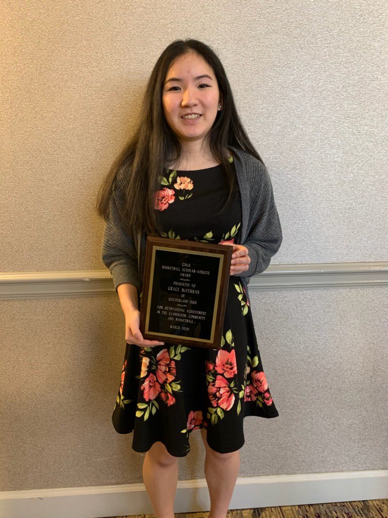mcferran_jim's tweet photo. Congratulations Grace McFerrran, on receiving Guilderland’s Section 2 Basketball Scholar Athlete Award ⁦@GbbGuilderland⁩ https://t.co/5d3f9dczQq
