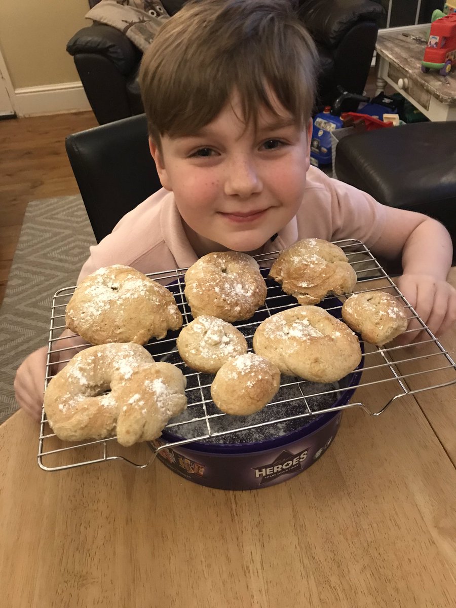 laurawellsy1980's tweet photo. @MrSteadSJA @ScarthoJ Ashton has baked Tudor Spice & Vanilla Jumbles today! Looking forward to letting 4S try them tomorrow! #creativehomework #TheTudors #TeamSJA #4S https://t.co/vhiMxdzqCy