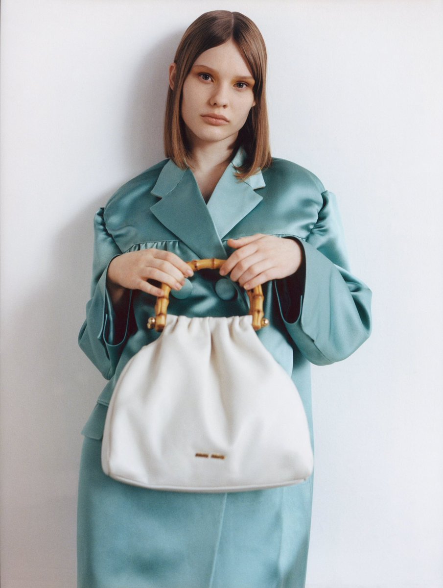 StormModels's tweet photo. 𝐒𝐓𝐎𝐑𝐌 𝐃𝐄𝐕𝐄𝐋𝐎𝐏𝐌𝐄𝐍𝐓 #LolaVarley , #CharlotteKillick & #WinnieKazuko for @selfservicemag
• Shot by #alexleese
• Styling #floarnold
• Hair #soichiinagaki
• Makeup #georginagraham
• Casting #pgdmcasting
#StormDevelopment https://t.co/jB08z6pexq