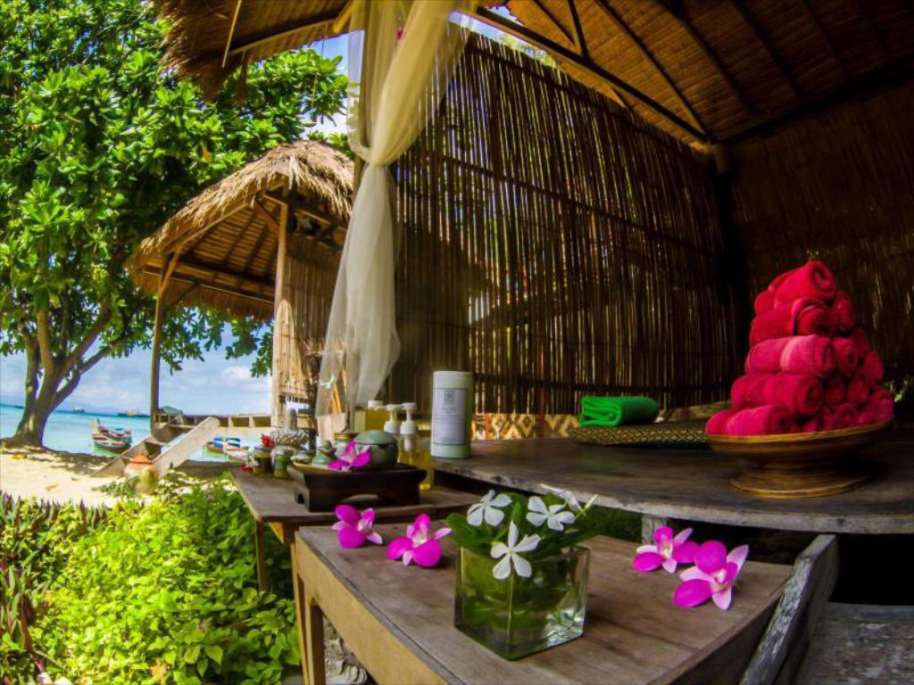 travalssale's tweet photo. #ท��่พัก #ไทยเที่ยวไทย #travalssale #travel #tour #thailand #ที่พักสวย #ที่พักราคาถูก #traveltothailand #ที่พักราคาประหยัด #resort #ที่พักแนวธรรมชาติ #ขุนเขา #ธรรมชาติ #hotel #ที่พักน่าไป #ท่องเที่ยว #รีสอร์ท #โรงแรม #natural #naturalresort #homestay https://t.co/2GNa6lS6rl