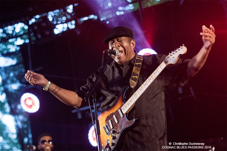 RobertsBlues's tweet photo. Roy Roberts~BOOKING~2020-21 Stage Presence From The Show Band Era, Gospel Rooted Soul Vocals In His Blues "One Of Last Of His Kind" Based in Greensboro,NC
@RobertsBlues
Contact: 336-337-7185 Email: royrober@bellsouth.net #RoyRoberts #FenderGuitars #KangoCaps #SouthernCharm https://t.co/utyqinwbTW