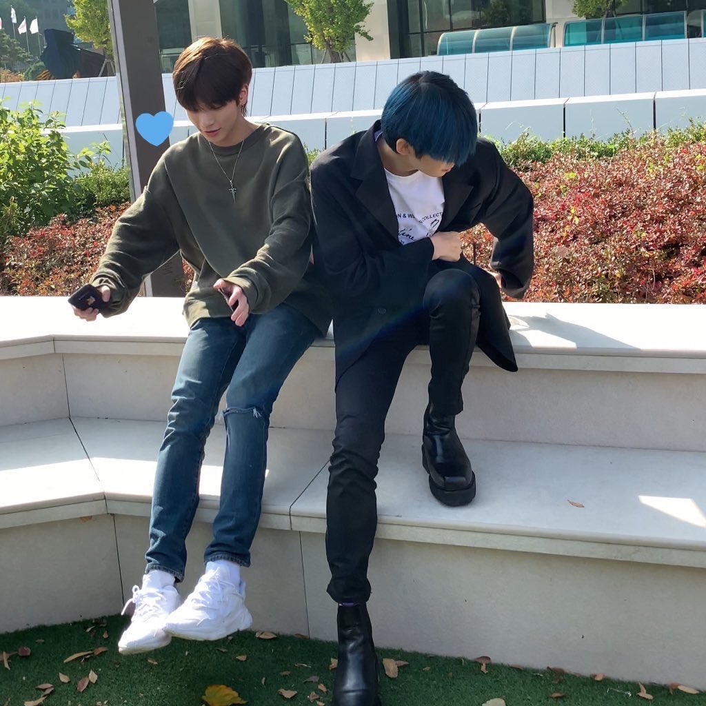 chiiijii's tweet photo. 그냥 모아보는 연텬 투샷 https://t.co/oWcnZmIF91