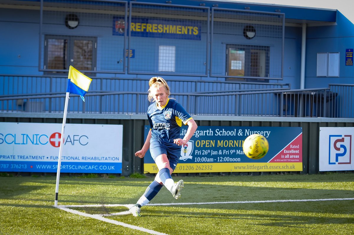 NMFCWomen's tweet photo. 📸 @niaevans_15 and Amber Sparkes know how to stun an opponent
#SweetStrike #WorldClass #WeAre #UpTheMarketwomen
(Captured By @PooleyPitchside) https://t.co/AMz9yIMjI0