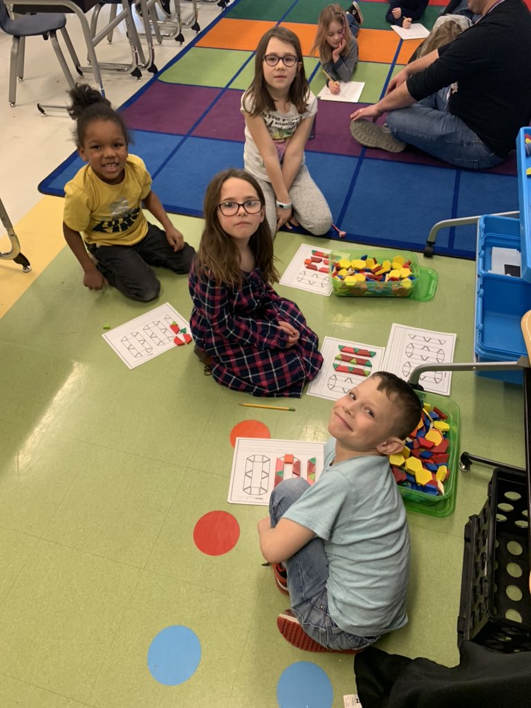 Grade1Wr's tweet photo. Mrs. Osinski’s class had fun celebrating the 100th Day of School!@Wood_Road_Elem https://t.co/2Mbmorysxh
