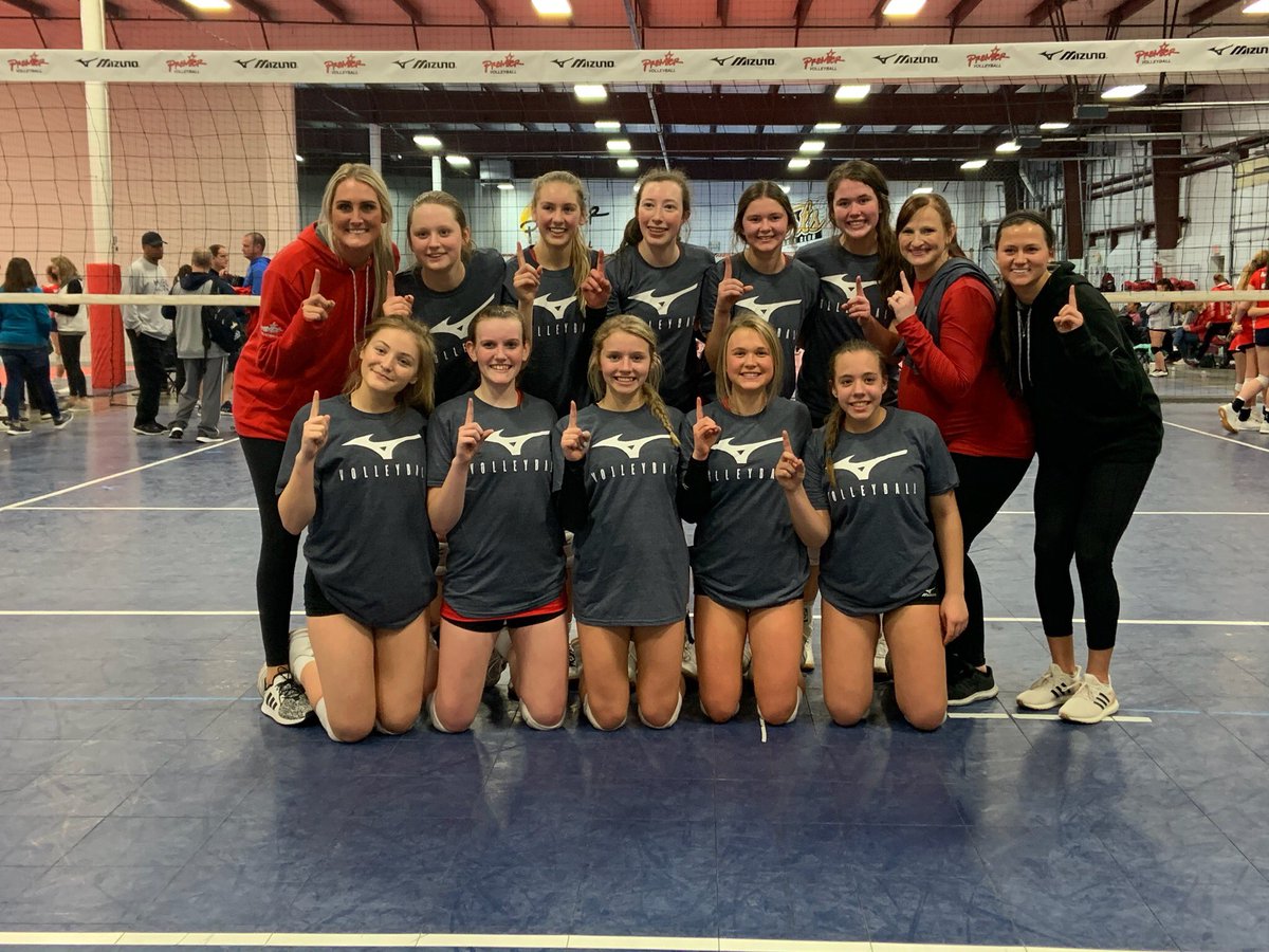 Premier 14 Black tweet media