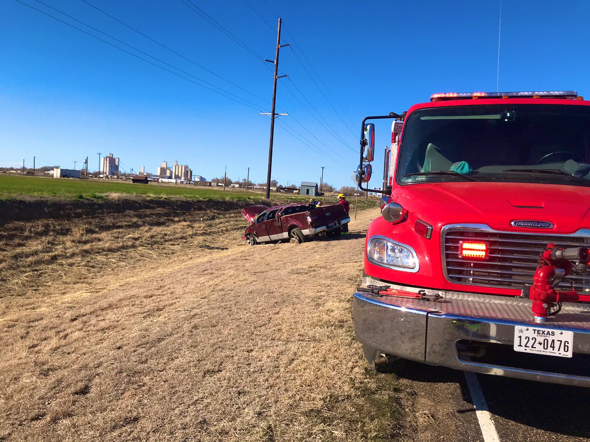 nscottdowning's tweet image. 1 car rollover at mm88 I-27 . 1 transported. #HappyFire