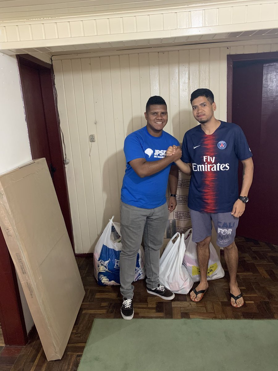 jpsdbbg's tweet photo. Neste sábado, a nossa juventude por meio do nosso Presidente @lucasrsilveira_ , nosso Secretário de Formação e Mobilização Política Douglas Dos Reis é nosso Líder de Causa Vinicius Busa, realizaram mais uma ação social ✅. https://t.co/170WqjigXq