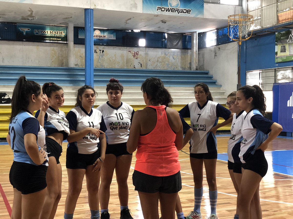 Ayer nuestras Cadetas participaron del Torneo de Pretemporada organizado por el club <a href="/cestoballapv/">cestoballapv</a> , junto a Velez, GEVP, La Plata, Social Parque, SITAS y el local.

A seguir creciendo! 💪🏼💙