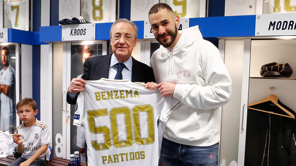 realmadrid's tweet photo. 💫👏🇫🇷 ¡@Benzema alcanza la cifra de 5⃣0⃣0⃣ partidos con la camiseta del @realmadrid!
#RealFootball | #HalaMadrid https://t.co/XkoX96HDwS