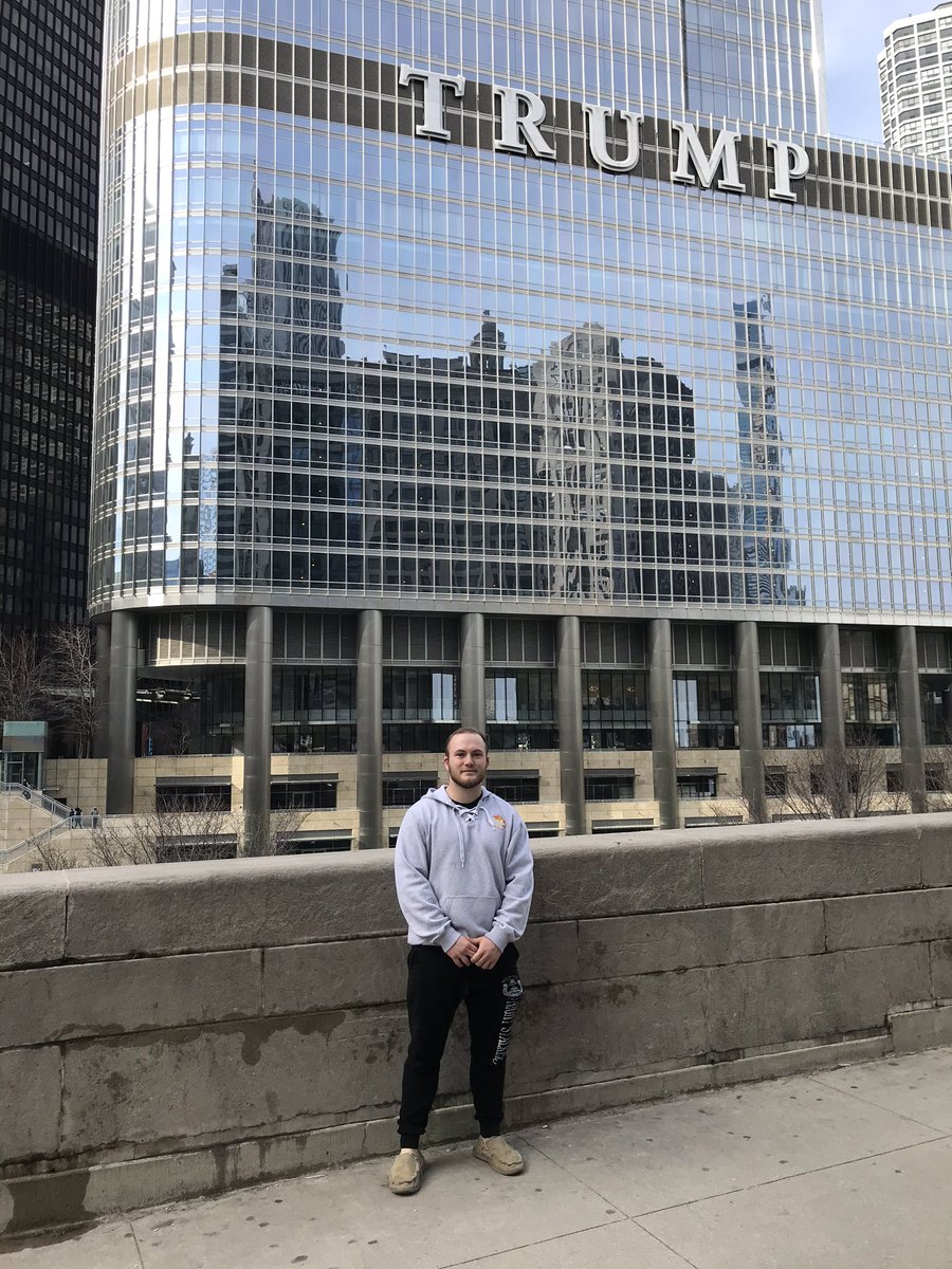 PierceWarn's tweet photo. @realDonaldTrump what’s it take to get a visit? https://t.co/t9QKvudu80