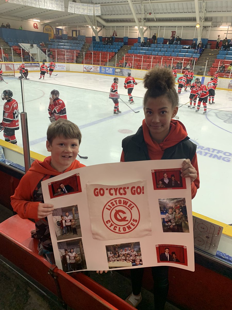 CycsNation's tweet photo. Couple Cycs Fans ready for Game 3! #GOCYCSGO 🌪 https://t.co/0XmOgUSr7c