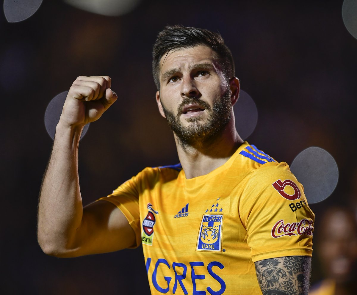 FIFAcom's tweet photo. 🧤 @PatonGuzman scores an 11th-hour header to keep @TigresOficial in @TheChampions

🚴‍♂️ @10APG scores a bicycle kick &amp; a hat-trick as they win in @LigaBBVAMX

🐯 Last week was glorious for Tigres. There’ll be more celebrations this one as they celebrate their 60th anniversary! 🎉 https://t.co/HvJHi6dkXZ