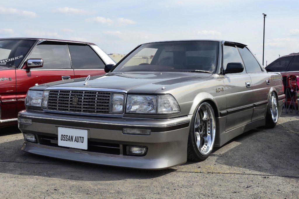 😎旧車レジェンド トヨタ：130クラウン 王道のジャンクション