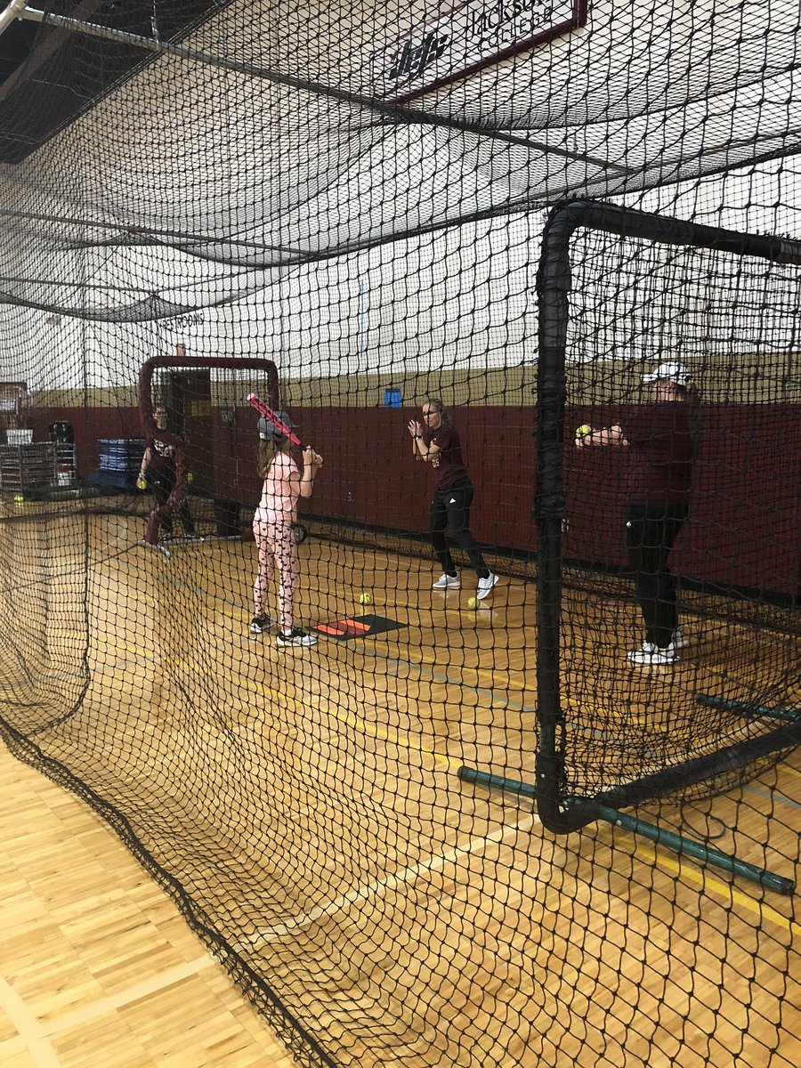 JCJets_Softball's tweet photo. Jets has a good scrimmage this morning and EJ Youth Softball Camp this afternoon! #JetBall2020 https://t.co/GPw9lZQMnD