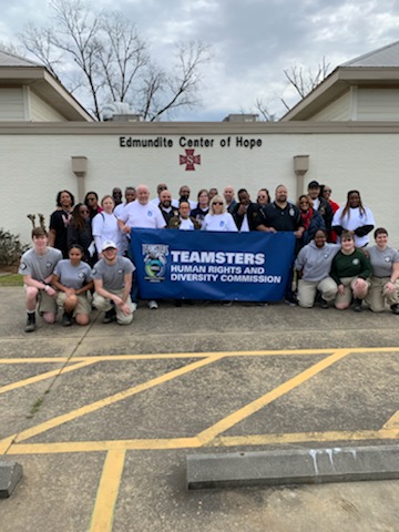 Teamsters's tweet photo. Today #Teamsters were honored to participate in the 55th anniversary of the march in Selma, commemorating "Bloody Sunday" &amp; the fight for black voting rights. Before today's anniversary march, Teamsters prepared food bags for 1,500 children in need in Selma. 
#Selma55 #1u ✊🏿✊🏽✊🏼 https://t.co/88fb5EF30j