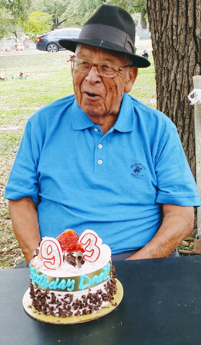 janie_can_too's tweet photo. Happy birthday to the first man I ever loved! 93 has never looked this good. Que dios me lo bendiga con muchos aรฑos mas. Such a beautiful morning with some of the most important men in my life.
#familia
#93yearsyoung
#strongrolemodels
#missingyoumom https://t.co/GG1Jp8g3rA