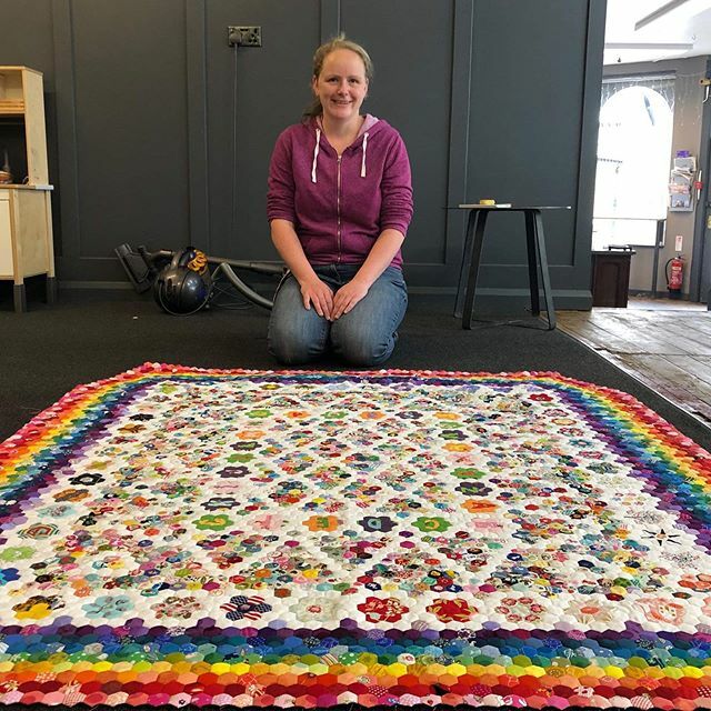 IsntitprettyKTB's tweet photo. Thought I'd play along with #marchmeetthemaker2020 and I've literally got no recent photos of me on my own so I'm sharing this of me with my halfinch hexie ispy quilt from last year...
.
My story - I've grown up as a crafter and the love of sewing has al… https://t.co/aj9PCsRjqc https://t.co/yQ7cDN4JLp