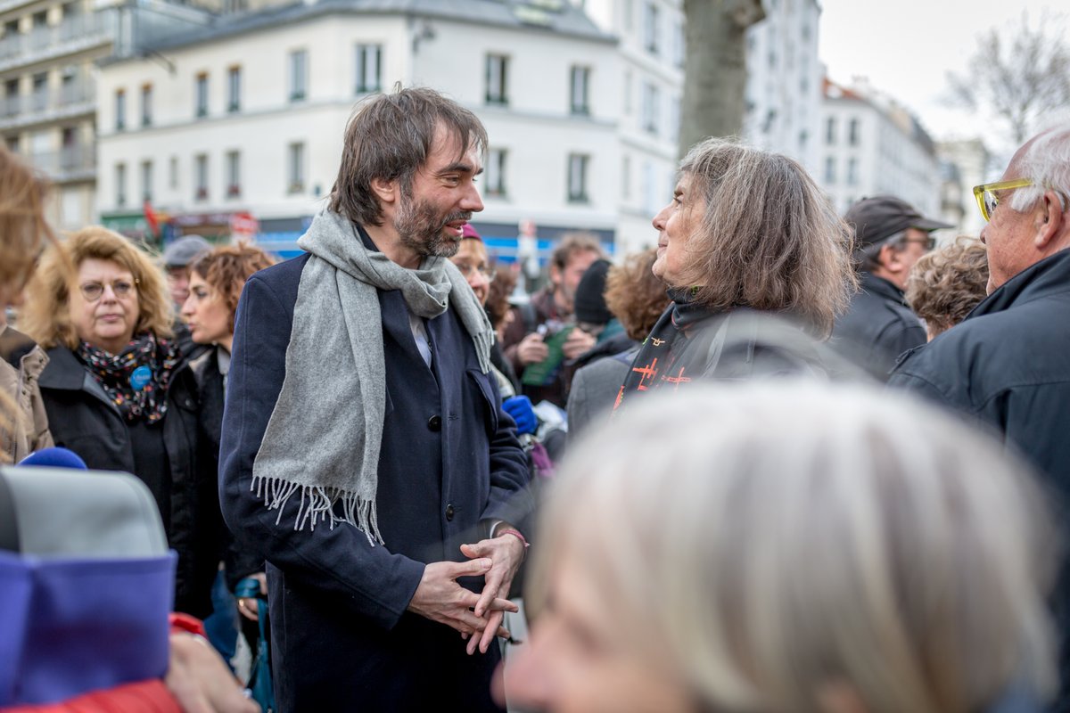 VillaniCedric's tweet photo. J'étais hier à la Fête des oiseaux sur l'avenue René Coty, dans le 14e, avec @isabellesaporta et nos colistiers @VillaniParis14. J'ai pu exposer ma vision aux habitants : stopper les travaux et reprendre un dialogue apaisé avec riverains, associations et conseil de quartier. https://t.co/prCXn64QqI