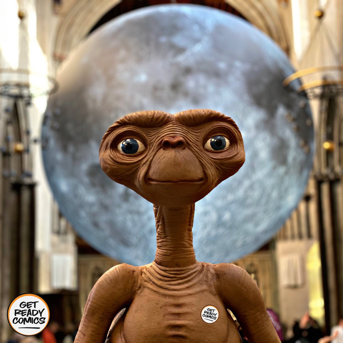 getreadycomics's tweet photo. The #museumofthemoon installation at @RochesterCathed by @lukejerram has delivered an amazing couple of weeks for small businesses in @rochesteruk 

We’re so immensely grateful, we even took our resident space expert to check it out!

#et #moon #art #rochester #shoplocal https://t.co/mMYo9nBdOi