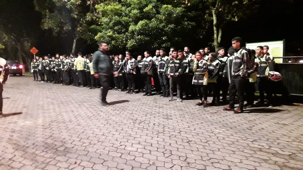 IDIGER's tweet photo. 👉 #PasaLaVoz - Hicimos coordinación del Puesto de Mando Unificado - PMU, #ReduciendoElRiesgo durante la carrera #RunTourAvianca https://t.co/FMBrsLUYER