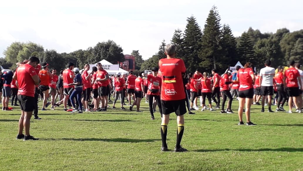 IDIGER's tweet photo. 👉 #PasaLaVoz - Hicimos coordinación del Puesto de Mando Unificado - PMU, #ReduciendoElRiesgo durante la carrera #RunTourAvianca https://t.co/FMBrsLUYER
