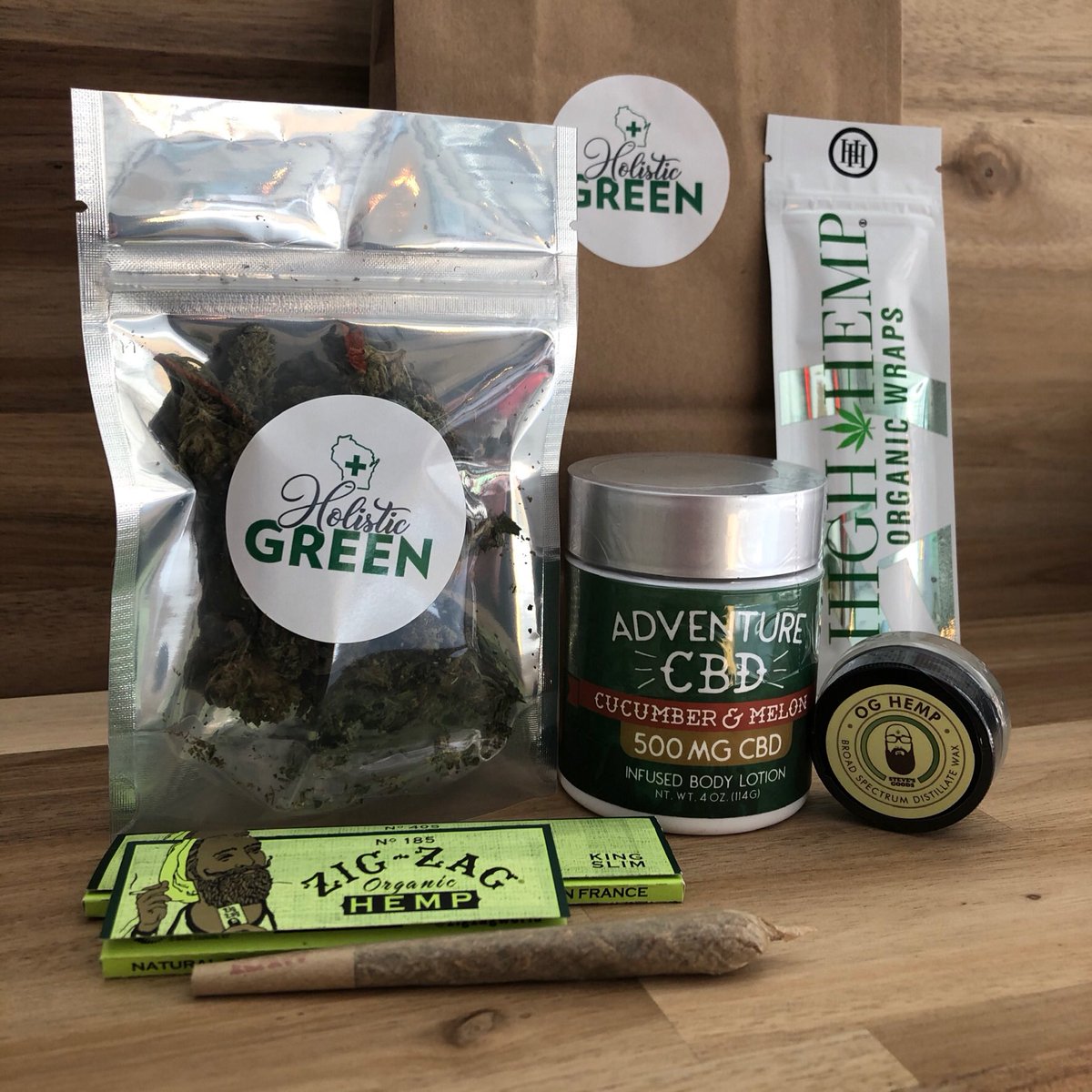 holisticgreen19's tweet photo. Who says it isn’t easy being green? Stock up on all your greens for this week at 803 Williamson St 🐸 #CBD #cbdhealth #cannabis #wicbd #madison #madisoncbd #wisconsin #wisconsinhemp #hempflowers #hempflower #cannabisculture #holisticgreen #cbdheals #cbdmovement #hemplife #cbdbud https://t.co/JJn8DMbWeQ