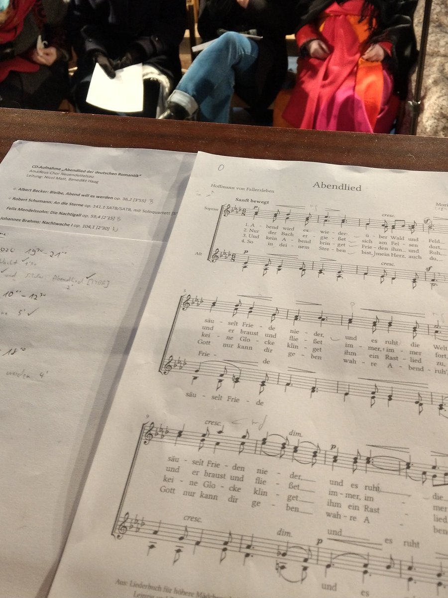 benedikthaag's tweet photo. Geschafft: 4 Tage CD-Aufnahme mit dem Amadeus-Chor Neuendettelsau gemeinsam mit meinem Vorgänger Nicol Matt im eiskalten Münster Heilsbronn. Schön war's und schön wird's!
#Abendlied #Deutscheromantik #50jahreamadeuschor https://t.co/ZhTdkp5rIg