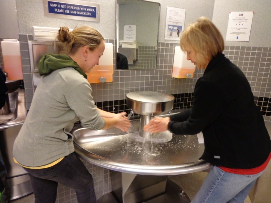 arielwaldman's tweet photo. With hand washing being a hot topic I wanted to share this (social) tech from Antarctica.

At McMurdo galley entry, there’s a large communal hand washing station. Faucets operated by foot pedals. Everyone sees everyone washing before entering.

Would be cool to see elsewhere. https://t.co/ep8i6sQShG