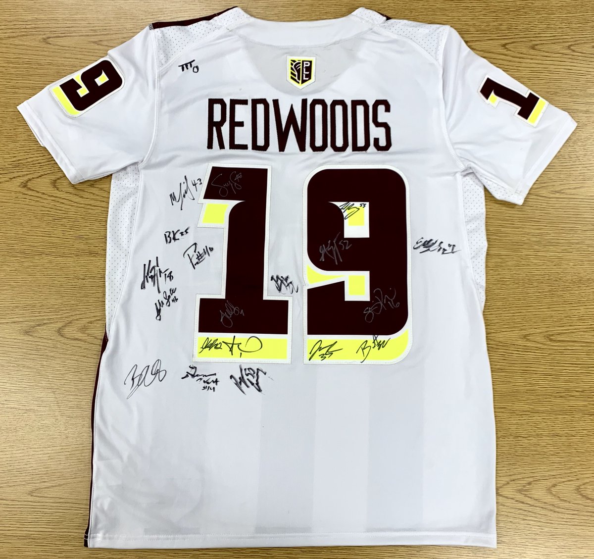 PRFund's tweet photo. Woah look who signed this @PLLRedwoods jersey for the #PRFauction 👀

Shout out to @Julesheningburg, @KyleHarrison18, @jwalters1, @GregBeast32, @MattLandisLax, and the rest of the team for a great season! 🐻🥍

#GoRedwoods #PLL #wetheplayers
#PRFund #shapinglivesthroughsports https://t.co/6OePzKHTw9
