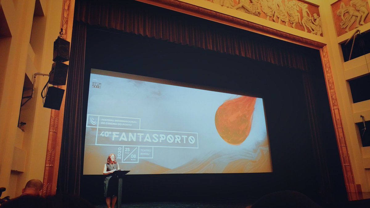 EntangledFilm's tweet photo. Obrigado amigos em #Portugal for our #entangledfilm #sci-fi thriller Premiere last night @Fantasporto . Great audience and Q&amp;A Thanks for having us have our #portoportugal Premiere with you and our Director #guaravseth 💙💙💙 https://t.co/BKhxjWu3OW