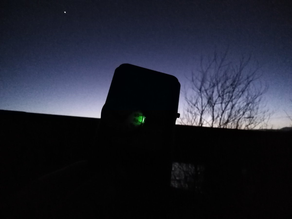 GraemeBWilson's tweet photo. Went out for a wee wander by Teviot with one of my bat detectors this evening. Was still quite chilly with a bit of a breeze but I did hear a Pipistrelle species fly by for a split second.
#pipistrelle #bat #batdetector #bats #batsarecool #riverteviot #river #teviot #teviotbridge https://t.co/6V5KilhtFj
