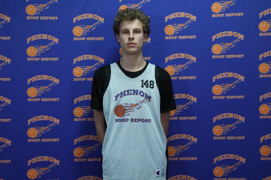 JamieShaw5's tweet photo. Buy now stock for 6’10 2022 Micah Handlogten of Southlake Christian (NC). Great length, good hands &amp; moves so well with some toughness #NCPhenom150 https://t.co/euTN6M9wq9