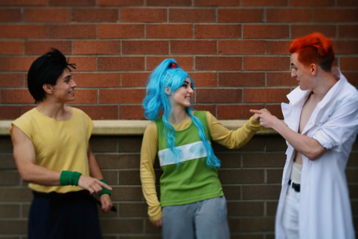 KnackFrost's tweet photo. I really did only smile twice that whole convention!
Oh well I'm not much of the smiling type tbh!
Have some YU YU HAKUSHO pictures from Ichi!
Botan is @hannyaablossom
#yuyuhakusho
#cosplay
#cosplayersforbernie https://t.co/Pg4E0Sbcmw