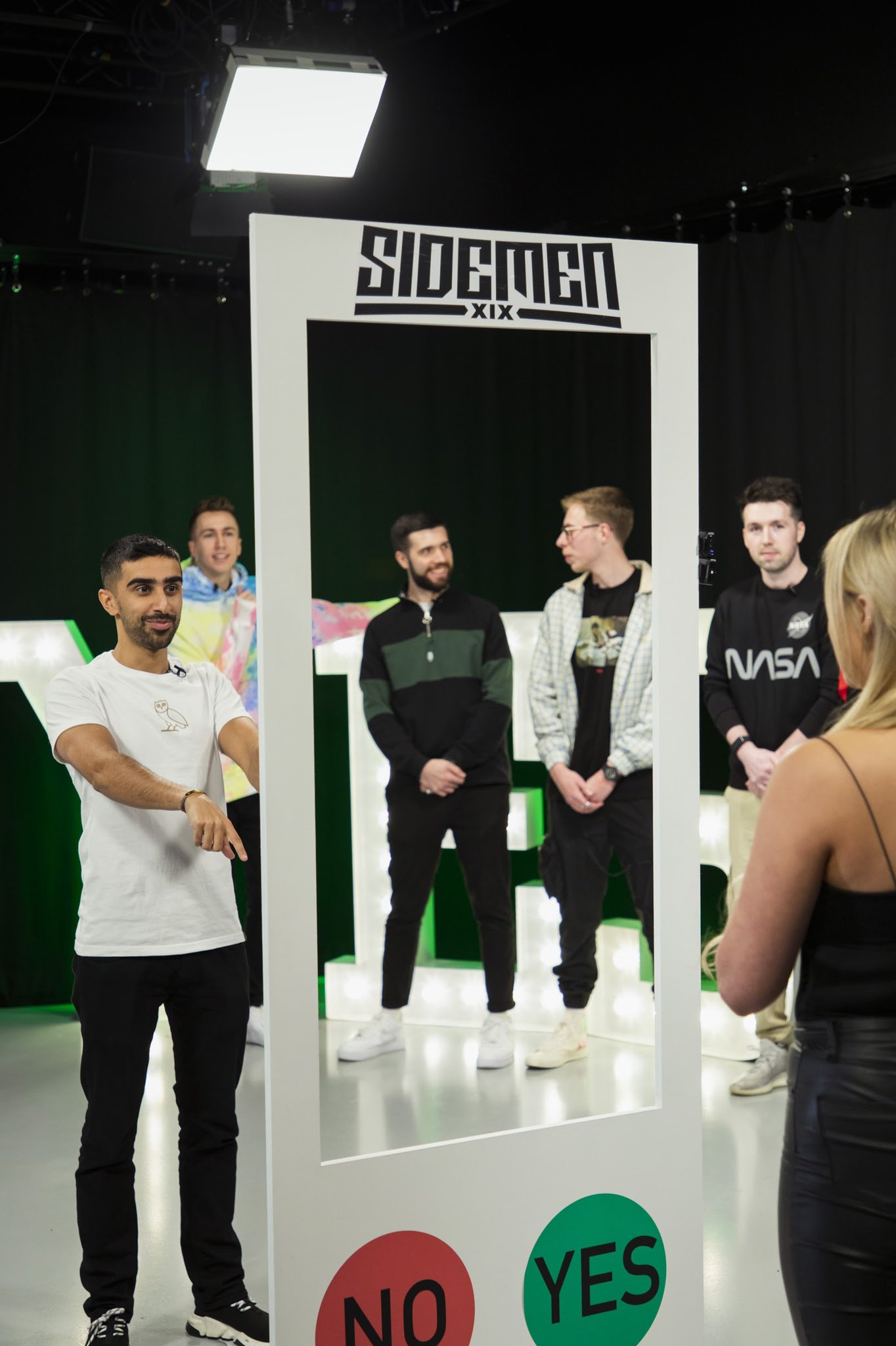 Кружка керамическая АО Тандер Life begins after coffee - "Шикарная кру...