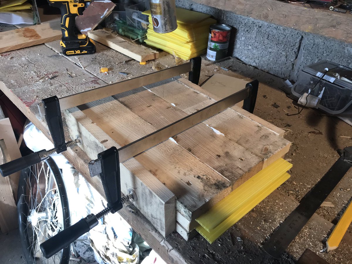 BirdintheBox1's tweet photo. The cutting &amp; the glueing .. upcycled pallets from a firewood delivery #birdinthebox #birdbox #nestbox #maker #upcycled #urbangarden #blackrock #cork #pallets 🐦🏡 https://t.co/BPi9yeZaNE