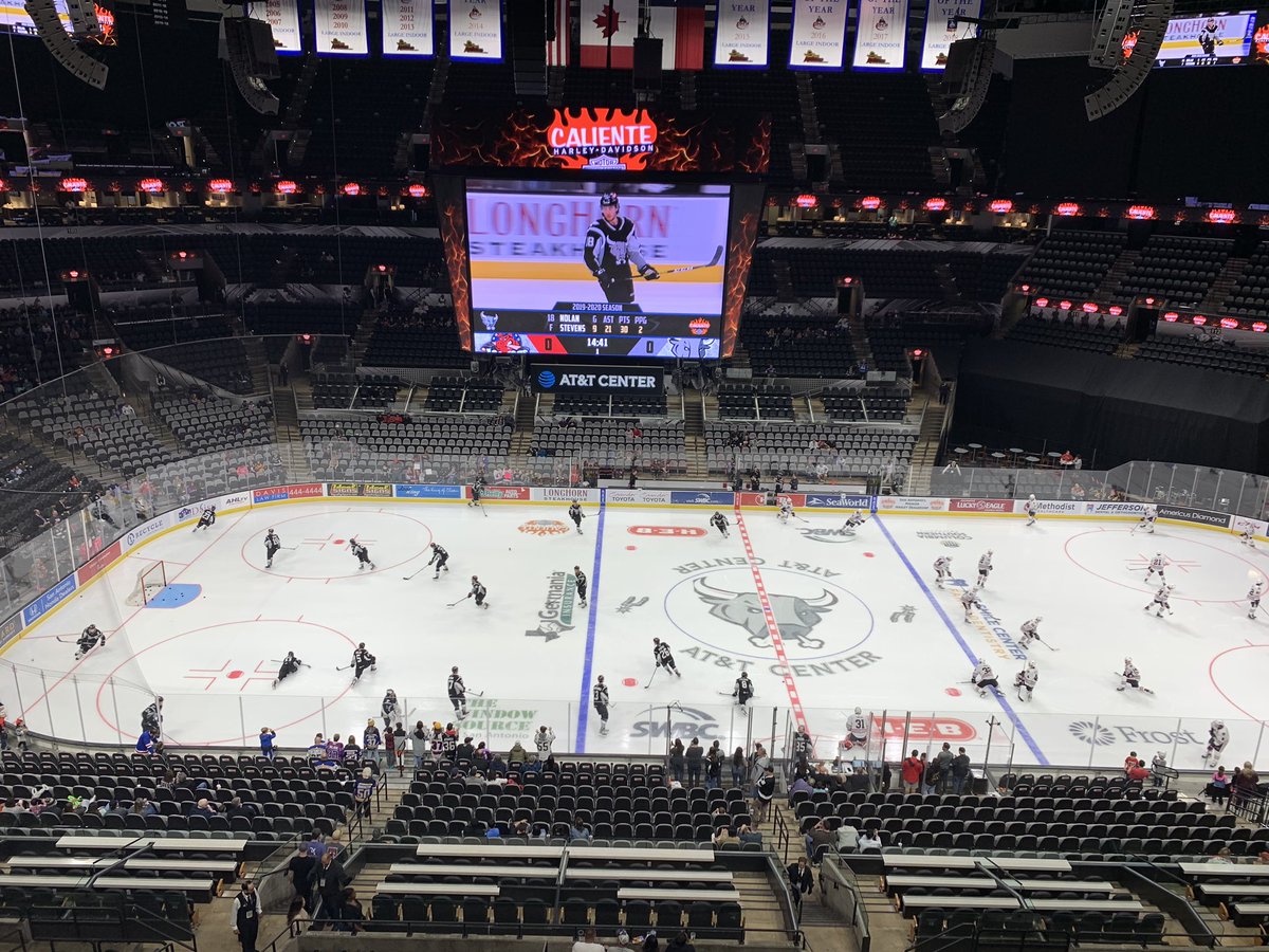BrianJMcCormack's tweet photo. Almost time for puck-drop in San Antonio. Rampage can climb into a playoff spot with a win over Rockford.

Husso vs Tompkins in net https://t.co/0IGpqmgoQm