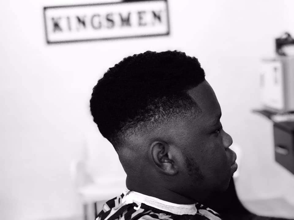 lattimorecutz's tweet photo. the details in this cutโ๏ธโ
๏ธright cut for our haircut of the week โ๏ธโ๏ธ๐
#barber #barberlove #barberlife #barberliving #barbershop #salon #highfade #mensgrooming #style #haircut #menshair #andis #wahl #barberbash #londonbarbers https://t.co/j7roVdeDd7