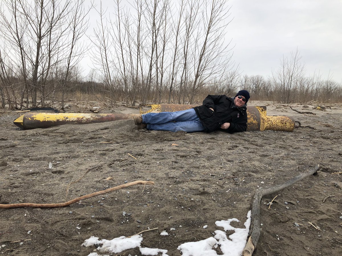 MikeWil32606343's tweet photo. Gorgeous March day for a walk on the beach @LakeErieNorth @PortBurwellPP #portburwell #ShareYourWeather @weathernetwork and just for @Explorationproj for size reference!! Iβm 5β10β #getoutside #wegetoutside #getoutdoors #wanderingweekends #roadtrip #winter2020 https://t.co/ZIntuAw1Ry
