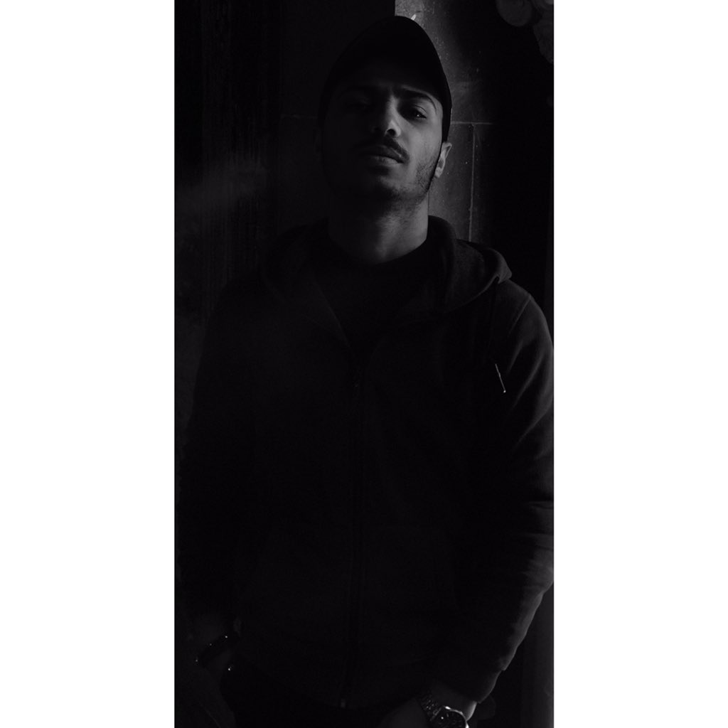 Hamouda52001's tweet photo. Dark Side🖤💫 https://t.co/WChV9STUP7