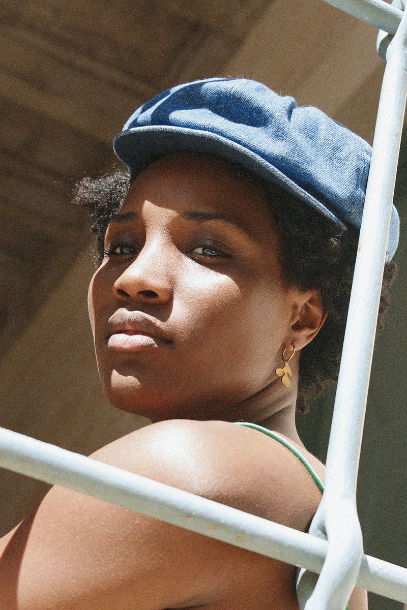 Get in touch with any Creative needs &amp; collaborations for your next project: Direction, Photography, Styling, Production, etc. 
𖤛 Visit us on the web for all services offered. 𖤛 
instagram.com/p/B9NGtIngXHY/